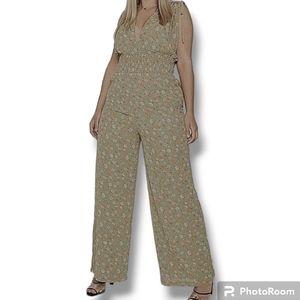 BOOHOO FLORAL SHIRRED TIE DETAIL WIDE LEG JUMPSUIT
